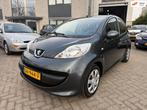 Peugeot 107 1.0-12V XR Airco Elektr Ramen Radio, Auto's, Peugeot, Voorwielaandrijving, Elektrische ramen, Stof, Gebruikt