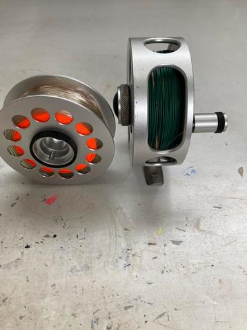 Ari ‘t Hart vliegenreel mach 2 met extra spool en tas beschikbaar voor biedingen