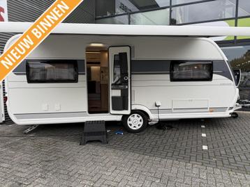 HOBBY 560 CFE FRANSBED RONDZIT THULELUIFEL VOLAUTOMAAT MOVER beschikbaar voor biedingen