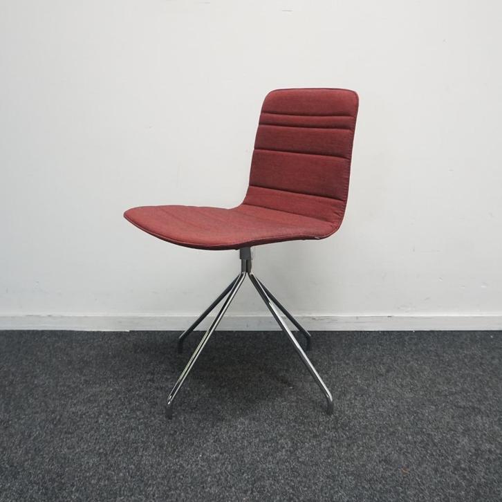 Viccarbe Klip Design stoelen | Eetkamerstoelen | Draaibaar, Huis en Inrichting, Stoelen, Gebruikt, Vijf, Zes of meer stoelen, Metaal