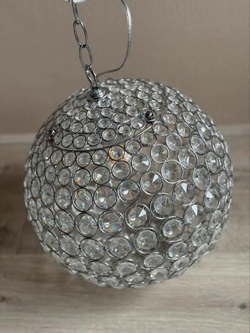 Hanglamp beschikbaar voor biedingen
