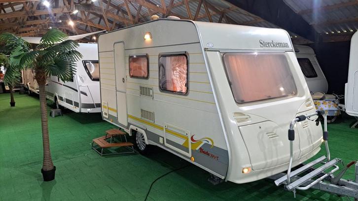 Sterckeman Datcha 390 T Luifel/Bovag 2025 beurt, Caravans en Kamperen, Caravans, Bedrijf, tot en met 4, 750 - 1000 kg, Treinzit