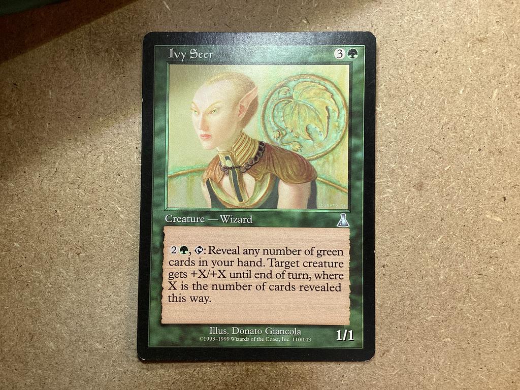 1x Ivy Seer [110/143] (Good), Ophalen of Verzenden, Gebruikt, Losse kaart