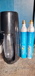 SodaStream met 2 cilinders en fles, Ophalen of Verzenden