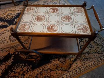 Vintage Theeservies Trolley met Tegels beschikbaar voor biedingen
