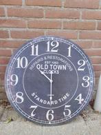 Wandklok van Old Town Clocks, 60 cm, Huis en Inrichting, Woonaccessoires | Klokken, Ophalen, Gebruikt, Analoog, Wandklok