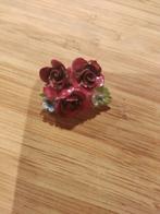 Vintage Broche met Rode Rozen, Sieraden, Tassen en Uiterlijk, Broches, Overige materialen, Minder dan 4 cm, Ophalen of Verzenden