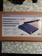 Papiersnijder Olympia G 4415, Hobby en Vrije tijd, Ophalen of Verzenden, Zo goed als nieuw, Overige thema's, Overige typen