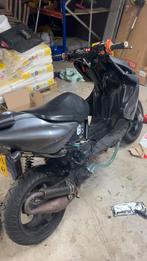 Yamaha aerox 70cc, Fietsen en Brommers, Scooters | Yamaha, Ophalen, Zo goed als nieuw