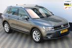 Volkswagen Tiguan 1.4 TSI 150PK Carplay 360° Camera 1ste Ei, Voorwielaandrijving, Stof, Zwart, 4 cilinders