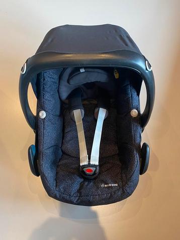 Maxi Cosi Pebble, eventueel met isofix base family-fix