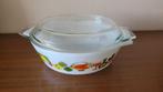 Pyrex schaal decor: Harvest - Fiesta, Huis en Inrichting, Keuken | Servies, Gebruikt, Ophalen of Verzenden, Overige stijlen, Glas
