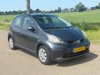 Toyota Aygo 1.0-12V APK 09-2025 5Drs, Voorwielaandrijving, Stof, Gebruikt, Zwart