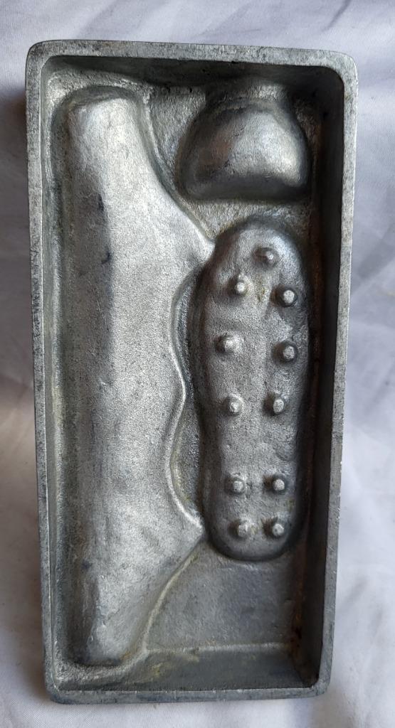 Oude marsepeinvorm: VOETBALSCHOEN (C. VAN LAERE LEIDEN), Antiek en Kunst, Curiosa en Brocante, Ophalen of Verzenden