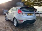 Ford Fiesta 1.0 EcoBoost Titanium | Cruise + Clima Nu € 6., Auto's, Voorwielaandrijving, 23 km/l, Origineel Nederlands, Bedrijf