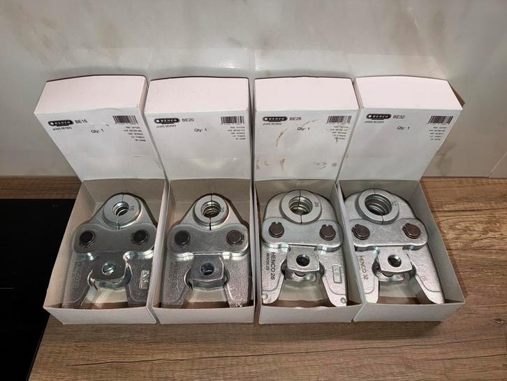 Nieuwe persbekken set henco 16-20-26-32 mm, Doe-het-zelf en Verbouw, Gereedschap | Handgereedschap, Nieuw, Ophalen