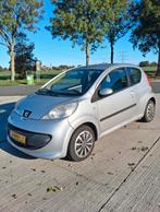 Peugeot 107 1.0, airco, nieuwe APK (Toyota Aygo/ Citroen C1), Voorwielaandrijving, Zwart, 4 stoelen, 68 pk