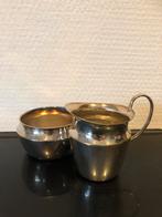 Verzilverd suiker - en melkkannetje, Ophalen