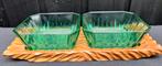 Twee groene Arcoroc schaaltjes hout onderzetter glas vintage, Antiek en Kunst, Ophalen of Verzenden