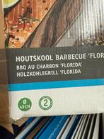 BBQ met deksel 2 keer gebruikt, Tuin en Terras, Houtskoolbarbecues, Ophalen, Zo goed als nieuw, Intratuin