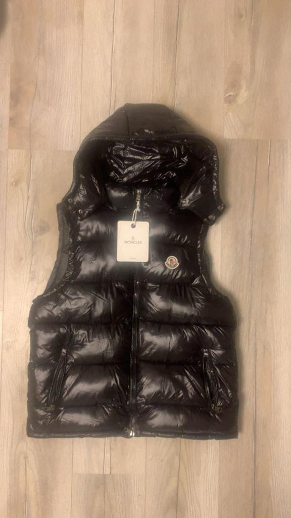 Moncler Bodywarmer Maat S - Zwart, Ophalen of Verzenden, Zo goed als nieuw, Maat 46 (S) of kleiner, Zwart