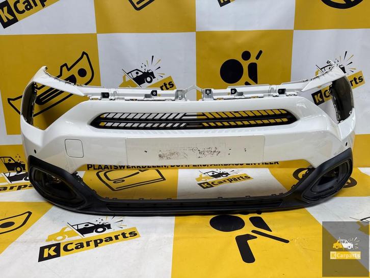 Citroen C4 Berline Puretech voorbumper PDC 9834692580, Auto-onderdelen, Carrosserie en Plaatwerk, Bumper, Citroën, Voor, Gebruikt