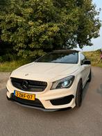 Mercedes-Benz CLA 180 1.6 90KW 7G-DCT (aut) 2015 Wit, Auto's, Mercedes-Benz, Zwart, 4 cilinders, 715 kg, 1200 kg