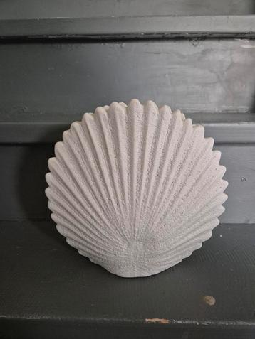 Nieuw Schelp Vaas  beschikbaar voor biedingen