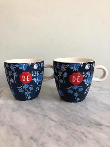 2 DE Hylper Heritage cappuccino mokken,  donkerblauw beschikbaar voor biedingen