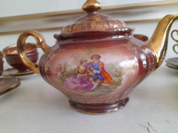 theeservies (29 delig) vintage porselein beschikbaar voor biedingen