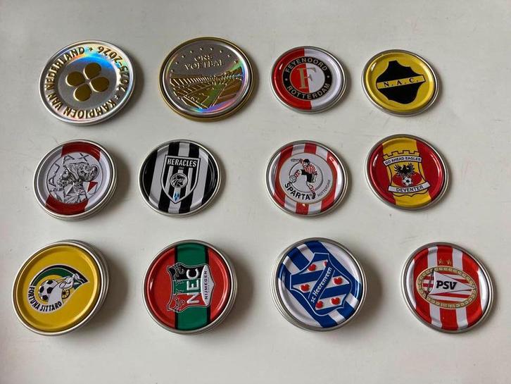 PLUS cluppies ( 3 zijn er verkocht) zie tekst, Verzamelen, Speldjes, Pins en Buttons, Nieuw, Speldje of Pin, Sport, Ophalen of Verzenden