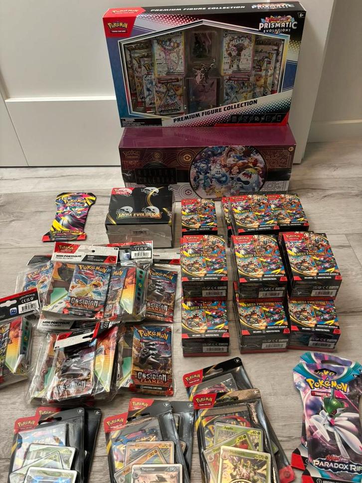 Diverse nieuwe sealed Pokémon verpakkingen pokemon kaarten, Hobby en Vrije tijd, Verzamelkaartspellen | Pokémon, Nieuw, Boosterbox