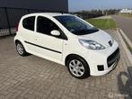 Peugeot 107 1.0-12V XS, Voorwielaandrijving, Euro 5, Gebruikt, 4 stoelen