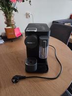 Nespresso DeLonghi Lattissima One - Koffiemachine, Witgoed en Apparatuur, Ophalen, Koffiepads en cups, Koffiemachine, Zo goed als nieuw
