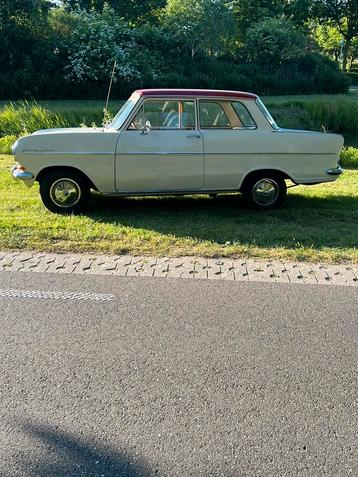 Te koop mooie Opel kadett A 1965 apk en belasting vrij! beschikbaar voor biedingen