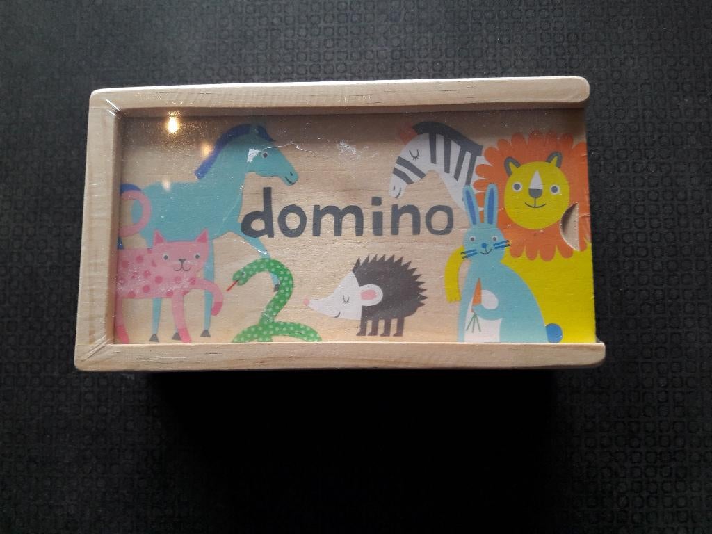 leuke nieuwe houten domino nog in de verpakking, Kinderen en Baby's, Speelgoed | Houten speelgoed, Ophalen of Verzenden, Nieuw