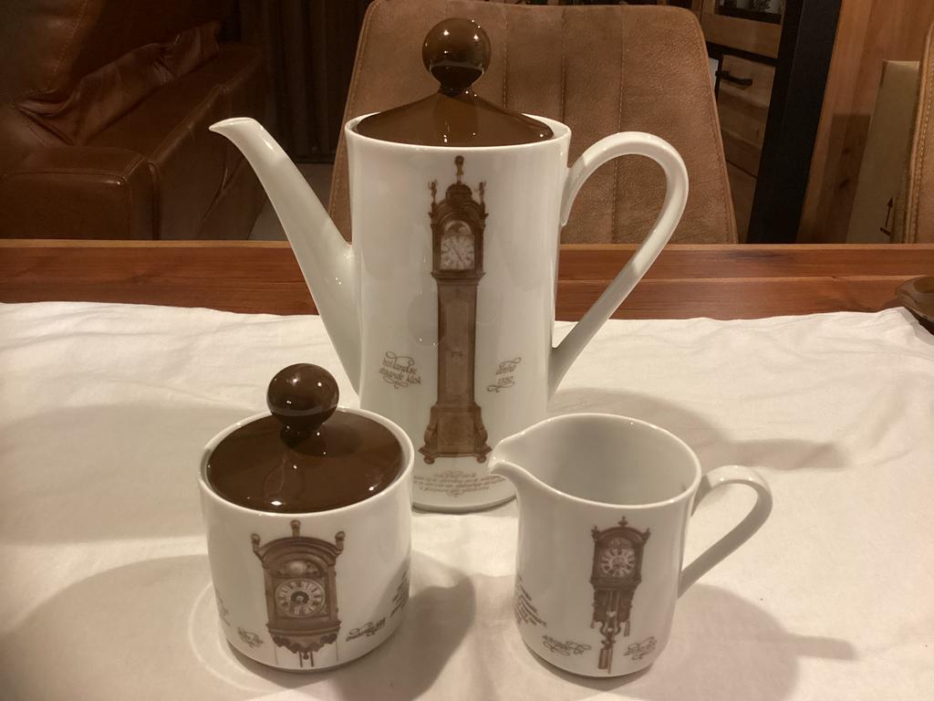 Vintage Porseleinen Koffie-, melkkannetje en suikerpotje, Ophalen of Verzenden