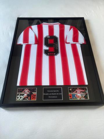 Gesigneerd PSV shirt Ronaldo Nazário 1994/95 Ingelijst beschikbaar voor biedingen