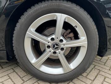 Mercedes 17 inch + winterbanden voor CLA/A/B-klasse beschikbaar voor biedingen