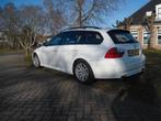 BMW 3-Serie 2.0 318 I Touring AUT  Wit., Auto's, BMW, Automaat, 4 cilinders, 129 pk, 1435 kg