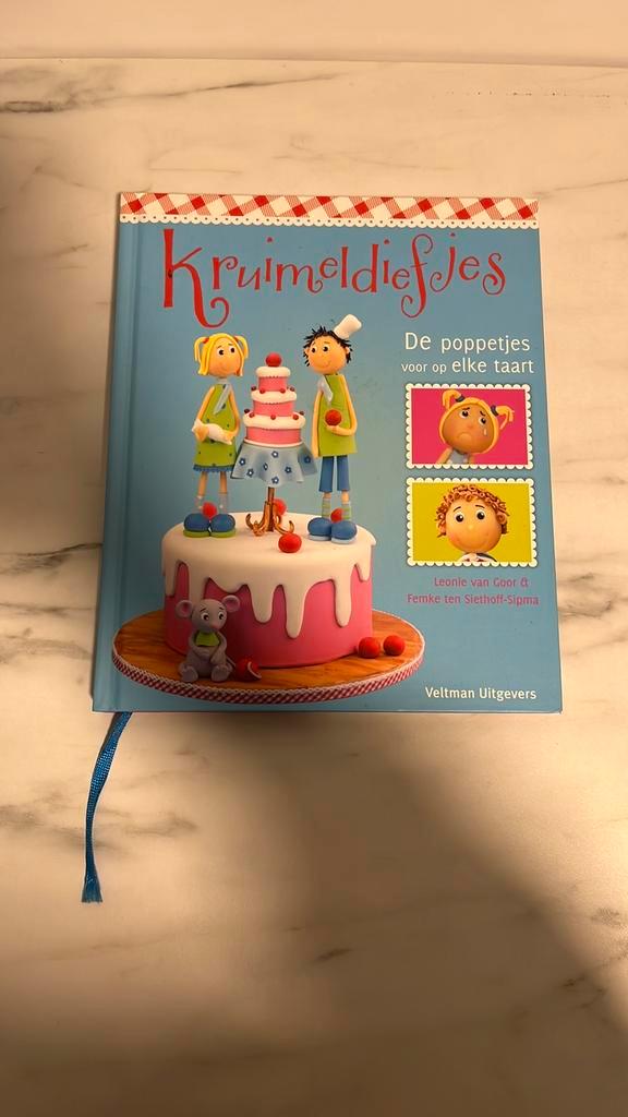 Leonie Van Goor - Kruimeldiefjes, Boeken, Kookboeken, Zo goed als nieuw, Taart, Gebak en Desserts, Ophalen of Verzenden