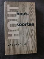 Houtsoorten Vademecum Deel 1, Ophalen of Verzenden, Gelezen, Overige onderwerpen, P.N. van der Werken