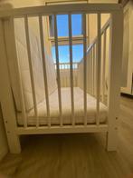 Babybed goed in staat, Kinderen en Baby's, Ophalen, Zo goed als nieuw, Minder dan 140 cm, Matras