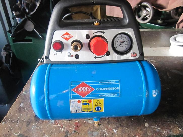 AIRPRESS   LUCHTCOMPRESSOR, Doe-het-zelf en Verbouw, Compressors, Zo goed als nieuw, 6 tot 10 bar, 100 liter of meer, Minder dan 200 liter/min