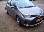 Toyota Yaris 1.0 16V Vvti 5DR 2016 Grijs, Auto's, Voorwielaandrijving, 40 €/maand, 730 kg, Origineel Nederlands