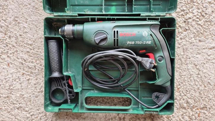 Bosch PSB 750-2 RE Klopboormachine – met koffer & handgreep, Doe-het-zelf en Verbouw, Gereedschap | Boormachines, Zo goed als nieuw