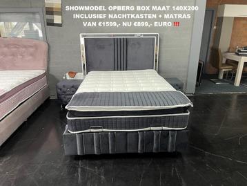 Showroom Opruiming laatste stuks boxspring met opbergruimte beschikbaar voor biedingen