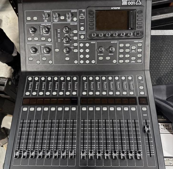 Midas M32R Live Digitale Mengpaneel, Muziek en Instrumenten, Mengpanelen, Gebruikt, 20 kanalen of meer, Microfooningang, Ophalen of Verzenden