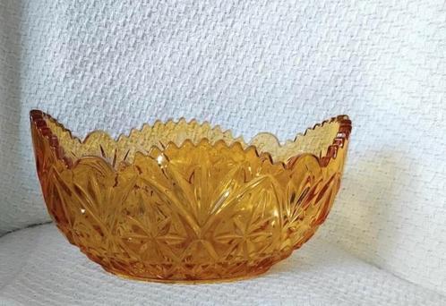 Amberkleurige Glazen Schaal, Antiek en Kunst, Antiek | Schalen, Ophalen of Verzenden