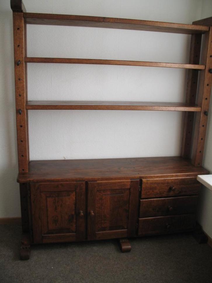 Robuust Donkerhout KaasKast Circulaire Economie  Vintage, Antiek en Kunst, Antiek | Meubels | Kasten, Ophalen